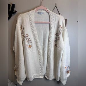 Chic Ivory Embroidered Cardigan